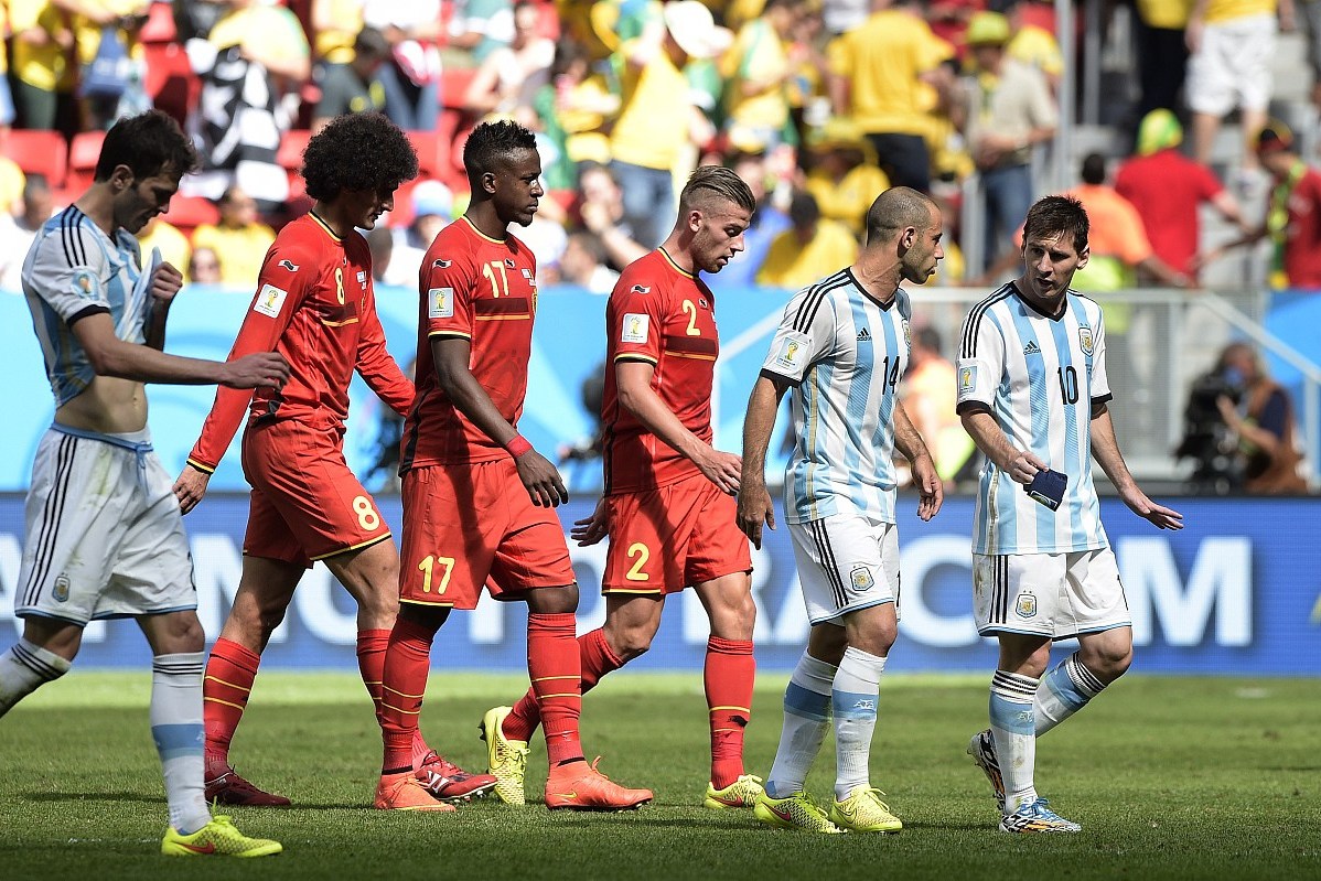 IM体育平台-那不勒斯连战连胜，全面胜出