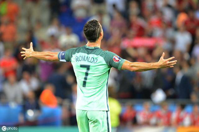 欧预赛：立陶宛年轻中锋成为当家射手，取得突破